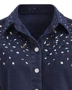 Veste en jean courte bleu marine personnalisée pour femme avec fermeture boutonnée sur le devant ornée de strass, manches longues, style streetwear tendance - Product Image 3