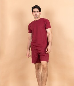 ชุดเซ็ตเสื้อยืดผ้าแคนวาสถักสีเบอร์กันดีแบบลำลอง ระบายอากาศได้ดี เอวยางยืด และกางเกงขาสั้นสำหรับผู้ชาย - Product Image 6