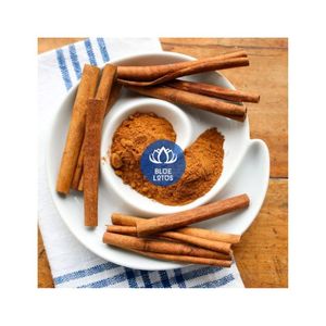 Bâtons de cannelle très demandés pour la cuisine saisonnière – 100 % bois naturel, pur, sûr, solution d'épices festive et écologique de luxe Pk S S - Product Image 1