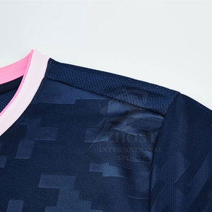 Uniforme de Fútbol Resistente con Costuras Reforzadas Diseñado para Máxima Comodidad y Uso Prolongado - Product Image 2