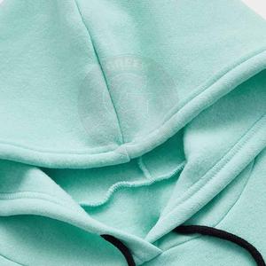 Sudadera con Capucha para Mujer, Hombros Caídos, Tela de Algodón Premium y Bolsillo Canguro Espacioso, para Looks Casuales y Urbanos a la Moda - Product Image 5