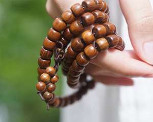 ลูกปัดงานทำจากไม้ที่อุดมไปด้วย tasbih Mala ลูกปัดงานฝีมือระดับพรีเมียมสำหรับการนมัสการพิธีกรรมอิสลาม-ของขวัญอินเทรนด์โดย tradebyd - Product Image 1