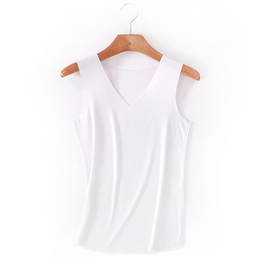 Camiseta sin mangas blanca transpirable de poliéster con cuello en V, chaleco de punto informal para mujer, para verano - Product Image 4