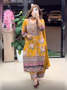 Conjunto de Plazo Piar de tela muselina pesada con estampado de espejo y mangas largas, con Dupatta. ¡Apresúrese para la mejor colección de festivales! - Product Image 4