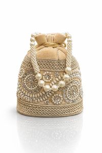 Bolso Potli de seda hecho a mano con bordado de perlas para eventos de boda con elegantes detalles bordados por AALIYAN IMPEX - Product Image 4