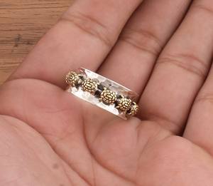 แหวนรูปเต่าทะเลคลาสสิกขายส่ง เงินแท้ 925 ดีไซน์ธีมสัตว์ สำหรับงานแต่งงาน งานปาร์ตี้ เครื่องประดับธีมมหาสมุทร ผู้ผลิตจำหน่ายส่ง - Product Image 3