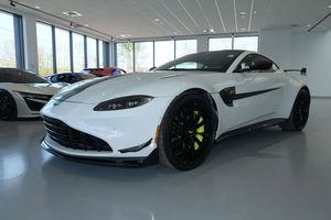 Aston Martin Vantage 2023 Usado - Product Image 3