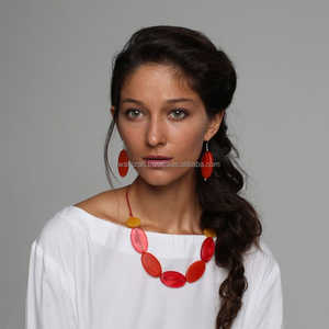 Colliers modernes et à la mode Collier en résine perlée Femme Chaîne florale multicolore Déclaration Pendentif Diamant Dernière fête - Product Image 5