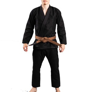 Ensemble de Kimono de Karaté pour Adultes OEM ODM, Durable, 100% Coton Extensible et Respirant, Personnalisable avec Nom et Logo, Vêtements d'Arts Martiaux, Fabrication en Usine - Product Image 6