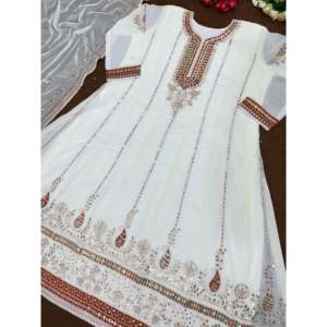 Magnifique robe Anarkali pour soirée avec un dupatta fantaisie - Product Image 4