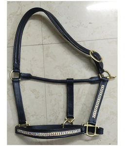 Nouvelle harnaisserie en cuir véritable avec strass Swarovski, personnalisable avec couverture, toutes tailles disponibles - Product Image 1