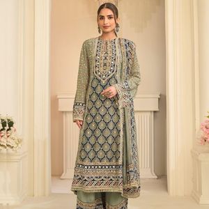 Ensemble haut et palazzo en soie crêpe naturelle imprimée de qualité supérieure, avec travail manuel et dupatta Gota Patti de créateur, prix de gros par Royal Export - Product Image 3