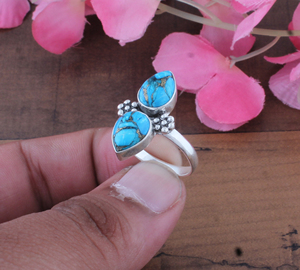 Anillo de Plata de Ley 925 para Mujer Shree Jaipur con Turquesa Azul y Cobre, Engaste de Bisel, Venta al por Mayor, Piedra Doble en Forma de Lágrima - Product Image 2