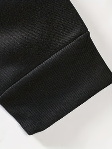 Sudadera con Capucha Negra con Estampado de Cruz Gótica para Hombre, Corte Regular, Tejido de Algodón y Felpa, Bolsillo Delantero, Manga Regular, Transpirable, 360g - Product Image 4