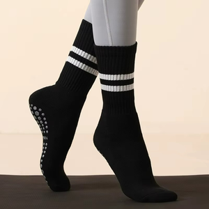 Pilates <b>Socks</b> Anti Slip Five <b>Toe</b> Fitness Pilates Women's <b>Toe</b> <b>Socks</b> With Grips Yoga <b>Socks</b> - Product Image 2