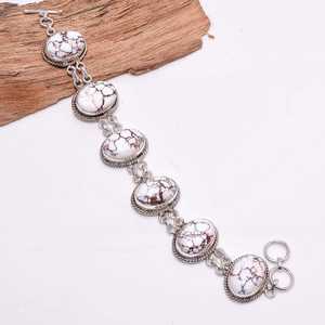 Pulsera de Howlite Blanca con Plata, Estilo Boho Vintage, Hecha a Mano, Joyería con Piedras Preciosas, Regalo para Ella - Product Image 6