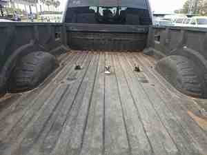 Ford F-450 Super Duty Lariat 2023 Impecable, Cabina Doble, Volante a la Izquierda, Asientos de Cuero, Cámara Trasera, 4x4 - Product Image 3