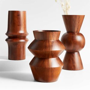 Vase en bois design pour la décoration intérieure, collection élégante, pièce artisanale en bambou et bois - Product Image 1