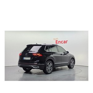 Volkswagen Tiguan 2.0 TDI 4Motion Prestige, Modelo Febrero 2021, 48,914 km, Diésel, Asientos de Cuero, Volante a la Izquierda, Cámara Trasera - Product Image 2