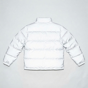 Chaqueta Acolchada Blanca Unisex con Cuello Alto, Cierre de Cremallera, Resistente al Viento, Relleno de Poliéster, Corta, Informal, para Invierno - Product Image 2