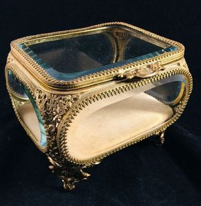 Handmade Customized Vintage Beveled Glass Storage Boxes With Metal Frame For Jewelry Organizers Metal & Glass Boxes - Product Image 6