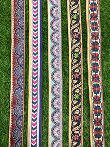 ผ้าลูกไม้พิมพ์ลายดอกไม้คุณภาพสูง มีให้เลือกหลายลายและหลายสี - Product Image 2