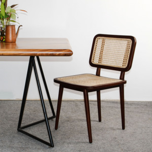 Chaise de salle à manger carrée en bois de mahogany massif et rotin, non pliable, pour la maison, la villa, l'appartement et l'hôtel - Product Image 2