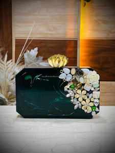 Bolsos de Mano de Resina Vintage Personalizados con Cierre de Cremallera y Flores para Bodas Reales, Diseño Elegante para Mujer, Colores Personalizados - Product Image 3