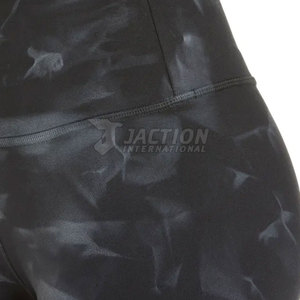 Leggings de yoga para mujer con cintura elástica, último estilo, en venta en línea al por mayor, precio razonable, hechos en Pakistán. - Product Image 5