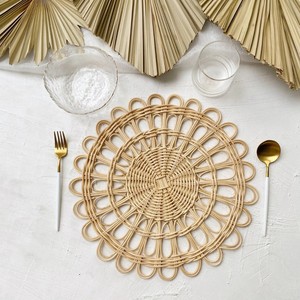 แผ่นรองจานหวายรักษ์โลกสำหรับตกแต่งโต๊ะอาหาร งานแฮนด์เมดจากหวาย  จานรองอาหารแบบสั่งทำพิเศษ ผลิตในเวียดนาม - Product Image 3