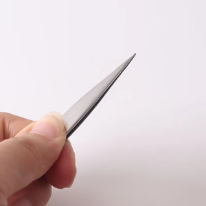 Pinzas Profesionales de Acero Inoxidable para Cejas con Puntas de Fibra, Agarre Perfecto, Reutilizables y Ligeras, Juego de Pinzas para Eliminar Vello Blanco - Product Image 6