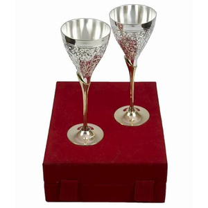 Gobelet à vin en laiton fait main avec motif en relief, finition argentée, pour la maison, les hôtels, les bars, flûte à champagne, verre à boire - Product Image 1