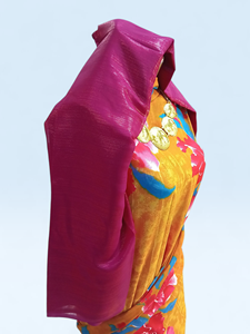 Conjunto completo de tela slub ecológica con estampado floral mostaza alemán para Dirac, con chal color ciruela y Garbasaar color marfil |   Vestido de Lujo para Niña, para Boda - Product Image 2