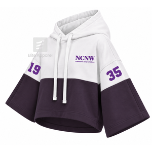 เสื้อฮู้ดครอปสีบล็อก NCNW แบบกำหนดเอง พร้อมโลโก้ปักด้านหน้า สีม่วงขาว แขนสั้น สไตล์ลำลองสำหรับผู้หญิง - Product Image 2