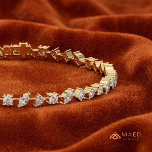 สร้อยข้อมือเทนนิสโมอิสซาไนต์สีทองสำหรับผู้หญิง สร้อยข้อมือแบบโซ่และแบบเชื่อมต่อ ประดับอัญมณีหลากหลายรูปทรง เครื่องประดับชั้นดี ของขวัญวันครบรอบ สง่างาม - Product Image 3
