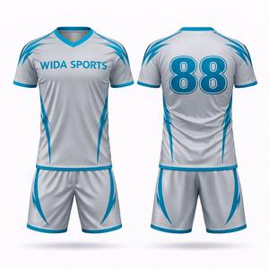 Uniforme de Fútbol de Moda 2026, Conjunto de Fútbol Personalizado, Ropa de Entrenamiento Transpirable de Poliéster, Proveedor Mayorista OEM, Venta Caliente - Product Image 1