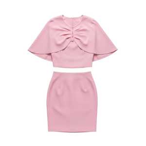 Conjunto de Punto de 3 Piezas para Mujer Jack and Jill, Falda Elegante Rosa con Top Tipo Capa, Traje Formal para Eventos Religiosos, Ropa de Moda Boutique - Product Image 1