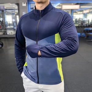 Fabricant de T-shirts de sport personnalisés, vêtements de compression pour la gym, tissu extensible en coton et polyester de qualité supérieure, usine de marque privée - Product Image 3