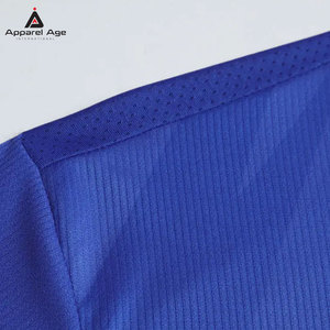 เสื้อฟุตบอลออกแบบพิเศษสั่งทำได้ คุณภาพสูง ขายดี ใส่สบาย พร้อมบริการ OEM - Product Image 4