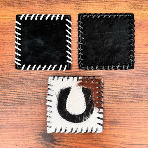 Le plus récent ensemble de sous-verres en cuir de vachette fer à cheval fait à la main sous-verres en cuir véritable décor de Table rustique Unique Western Hair-on sous-verres - Product Image 6