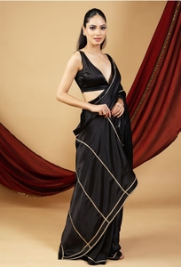 KV <b>Emerald</b> Black and Golden Embellished Luxurious Modern Silk Party Saree - Product Image 6