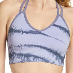 Soutien-gorge de sport premium pour femme, conçu avec un tissu respirant, une coupe ergonomique, une finition sans coutures et un maintien durable pour un style de vie actif. - Product Image 1