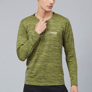 Camiseta de yoga para hombre fabricada en fábrica por OEM, de color sólido y con diseño sólido, de secado rápido y peso ligero. - Product Image 1