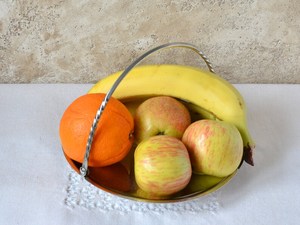 Bol en métal contemporain pour salade de fruits et desserts - Product Image 1