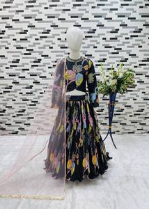Ensemble Lehenga Choli noir pour enfants avec motif imprimé et dupatta – Tenue ethnique pour filles pour mariage et fêtes - Product Image 3