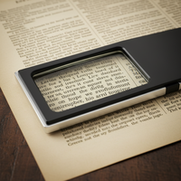 Pocket Magnifying Glass 2X/4X Magnification with 4 LED Light