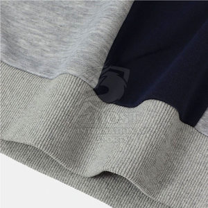 เสื้อสเวตเชิ้ตผู้ชายแบบคัลเลอร์บล็อก คอกลม แขนยาว ทรงปกติ  พร้อมโลโก้สั่งทำพิเศษ  บุซับใน  ผ้าฝ้าย 100%  ใส่สบายๆ สำหรับฤดูหนาว - Product Image 4