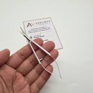 Ciseaux droits à ressort blancs mats personnalisables avec logo, légers, pour manucure et sourcils, en acier inoxydable - Product Image 5