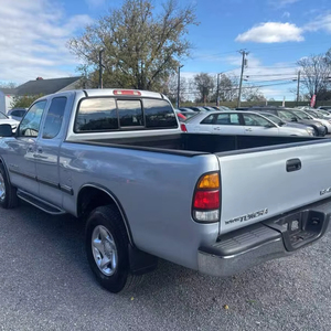 Camioneta Tundra SR5 Modelo 2000 Usada de Calidad, Lista para Enviar - Product Image 1