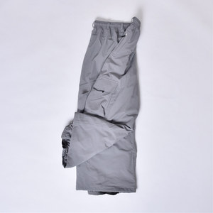 Pantalones de Nieve Resistentes para Frío Extremo, Impermeables 10,000mm, Pantalones de Esquí Cortavientos con Aislamiento de Forro Polar y Cierre con Cordón - Product Image 1